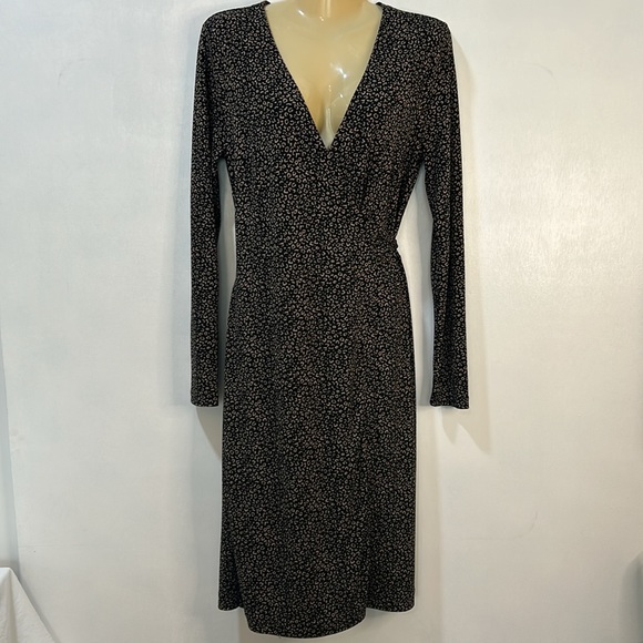 Ann Taylor Dresses & Skirts - ANN TAYLOR  WRAP DRESS WOMEN SIZE 6 BLACK TAN LONG SLEEVE ANIMAL PRINT